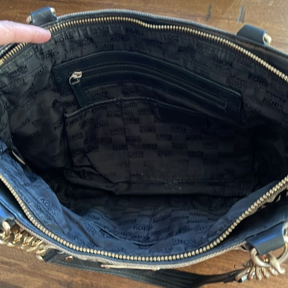 Beautiful pre-owned Michael Kors purse 👜 - Picture 4 of 5